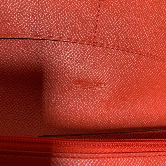 Wallet - Picture 2 of 5